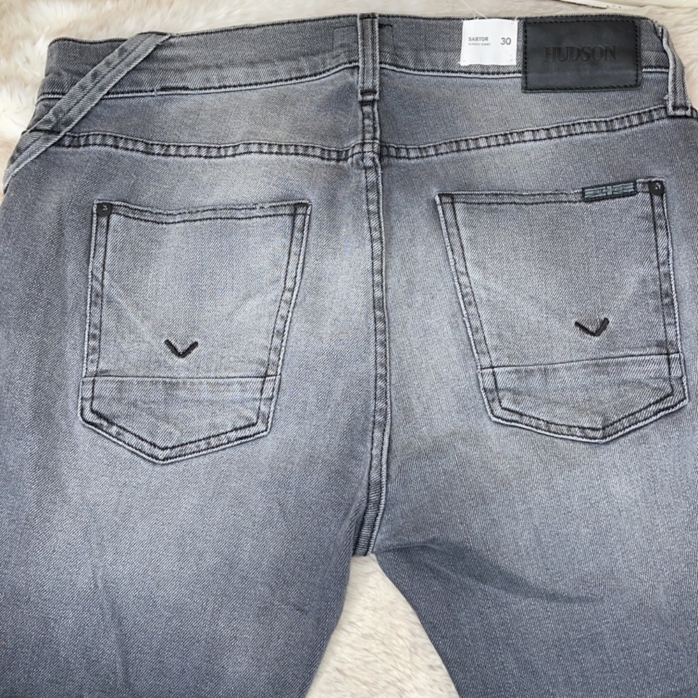 HUDSON•DISTRESSED•Gray•SARTOR•Jeans - Picture 7 of 11